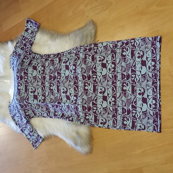 LulaRoe Disney Evil Queen & Apple Julia Dress - Picture 10 of 13